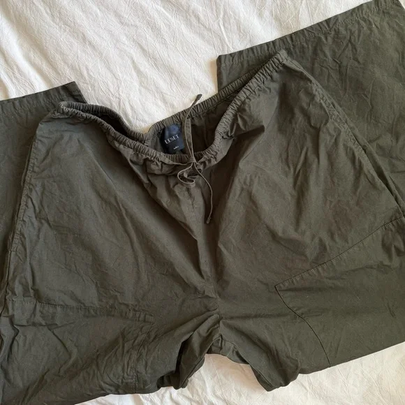 FLASH SALE — LOWEST PRICE ✨ Leset Kyoto Carpenter Pant in Military - Picture 4 of 10